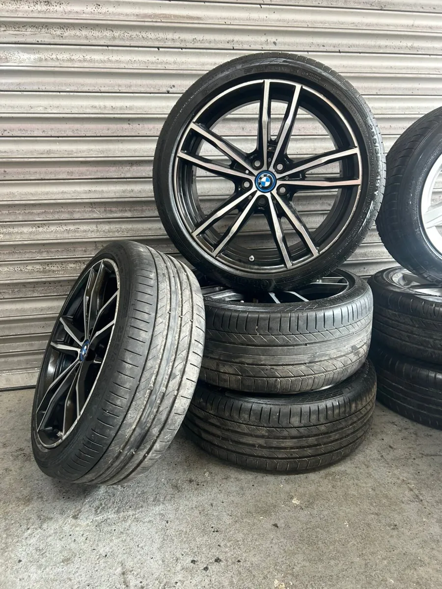 BMW 3 Series 19” Alloys - Image 1