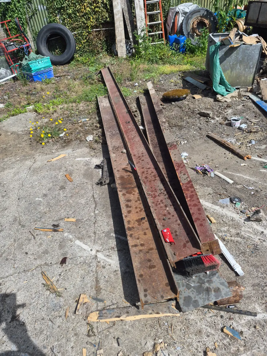 Steel 10 ft long rsj's 4 off - Image 1