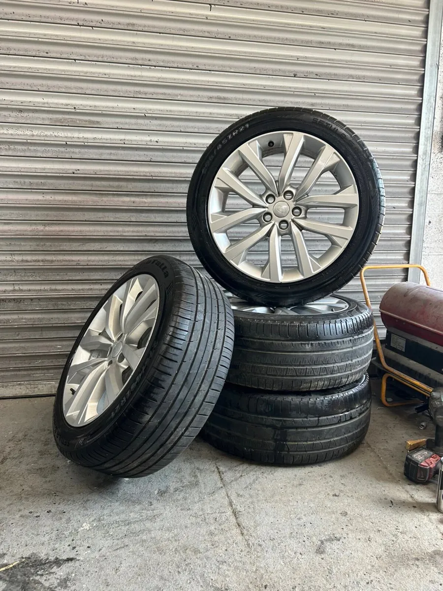 Range Rover Sport 21” Alloys - Image 1