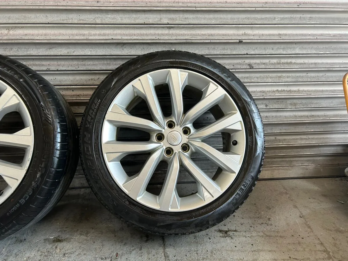 Range Rover Sport 21” Alloys - Image 2