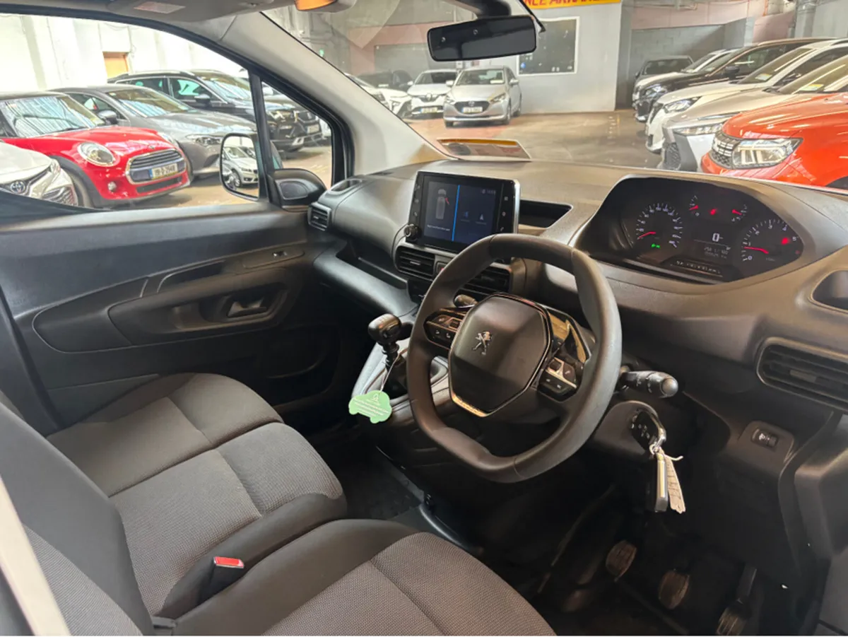 Peugeot Partner PROFESSIONAL PLUS 1.5 BLUE HDI 3 s - Image 3