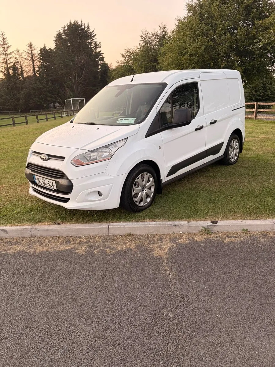 Ford transit Connect 142  3 seater new cvrt - Image 2