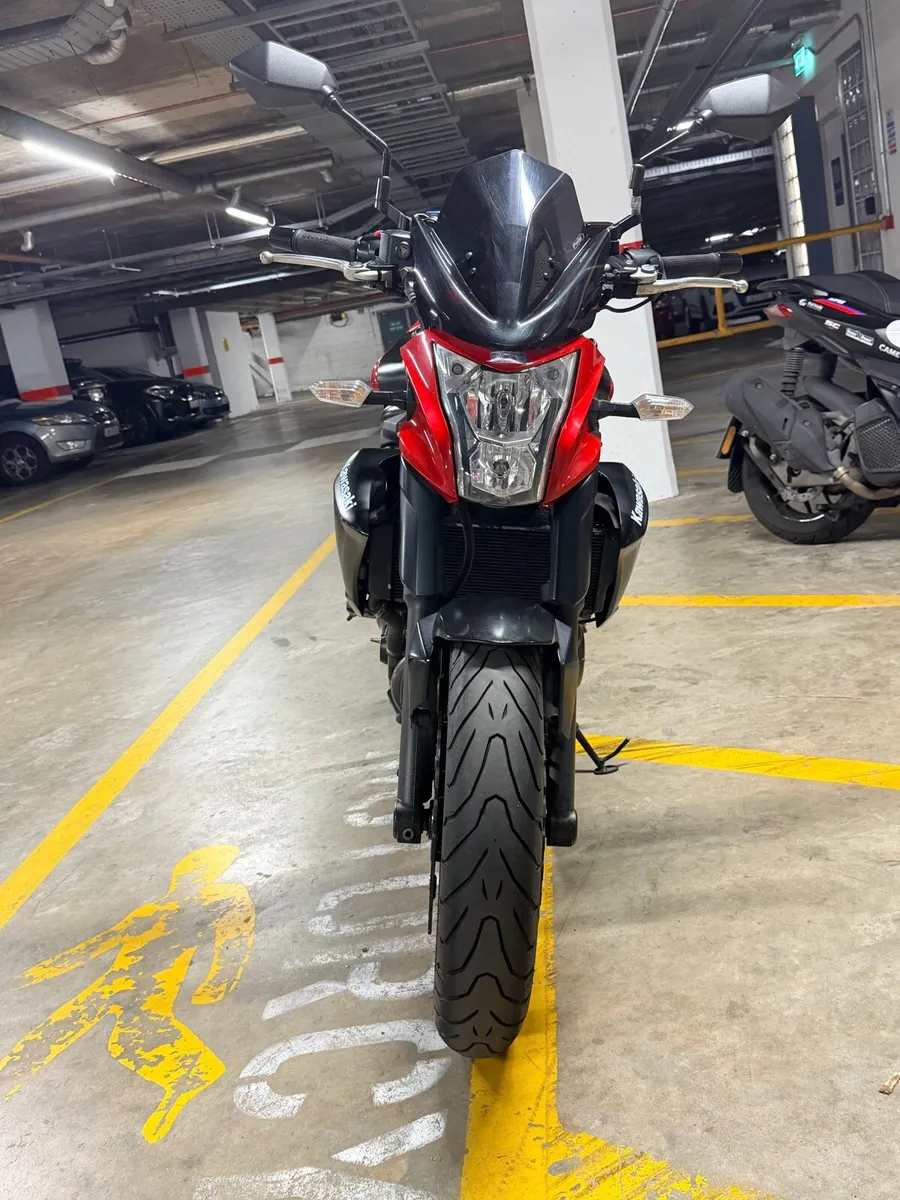 Kawasaki ER6N - Image 3