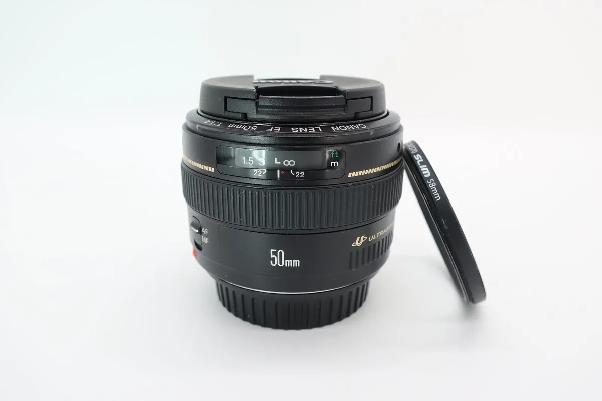CANON EF 50mm F1.4 USM LENS #0603 - Image 1