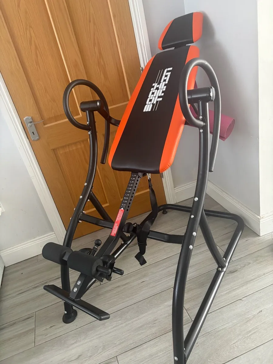 Inversion table