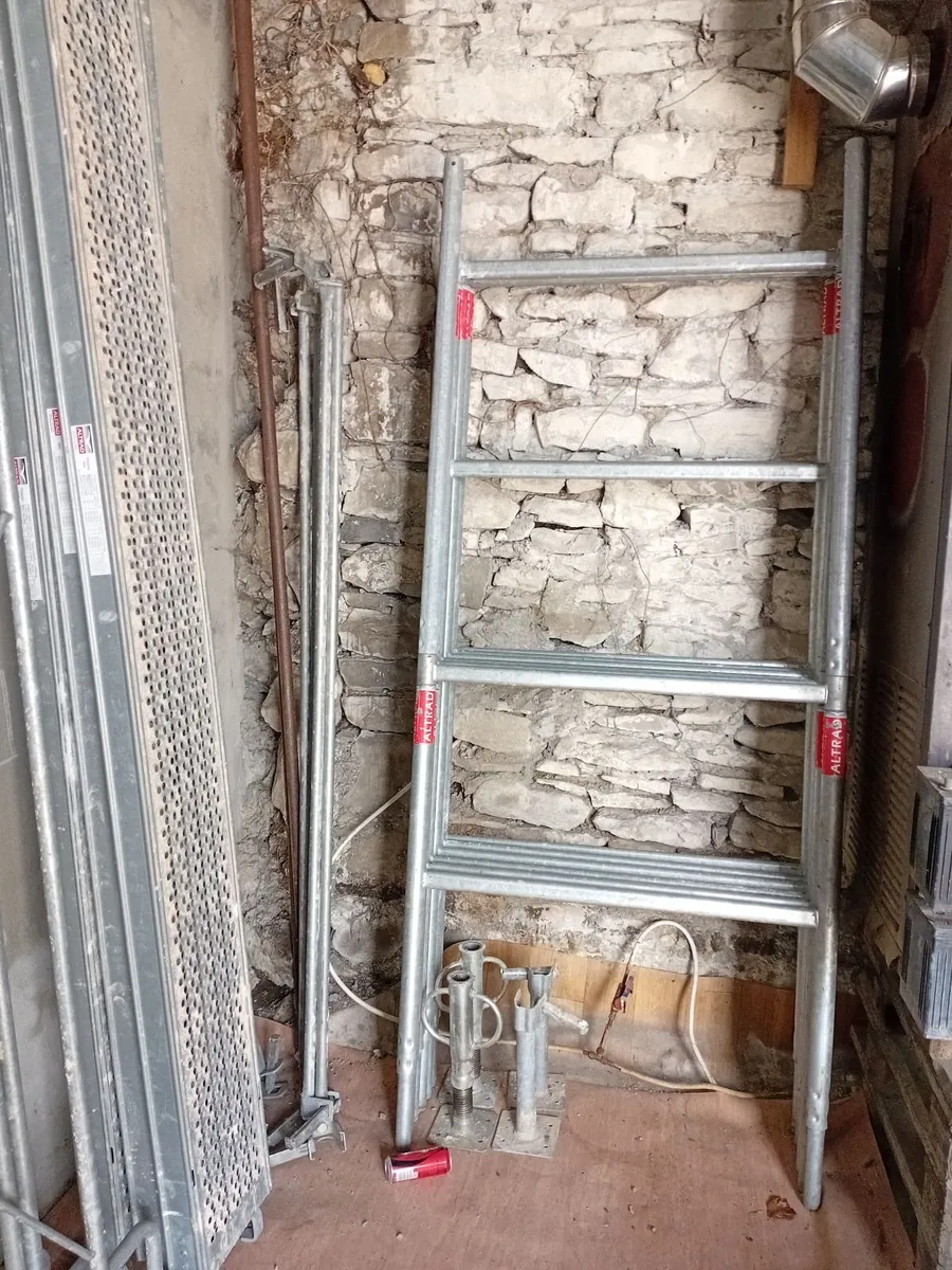 scaffolding tower - Image 3