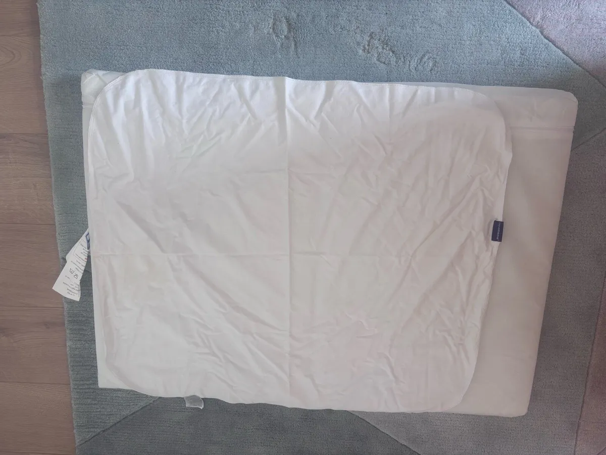 Travel cot - Image 3