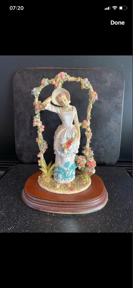 The Leonardo 1991 Collection  The Flower Garden - Image 1