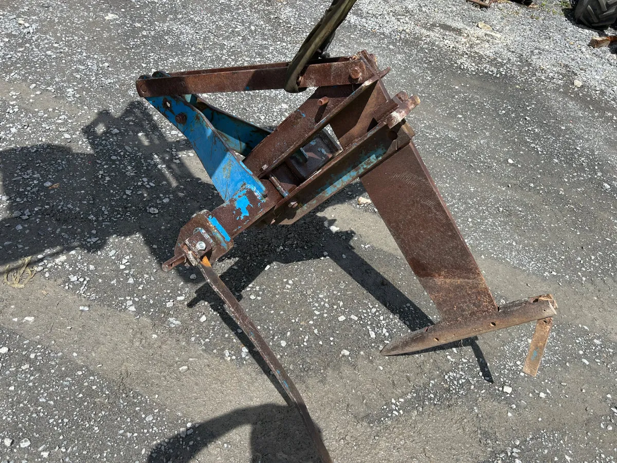 Ransome Single leg mole plough - Image 1