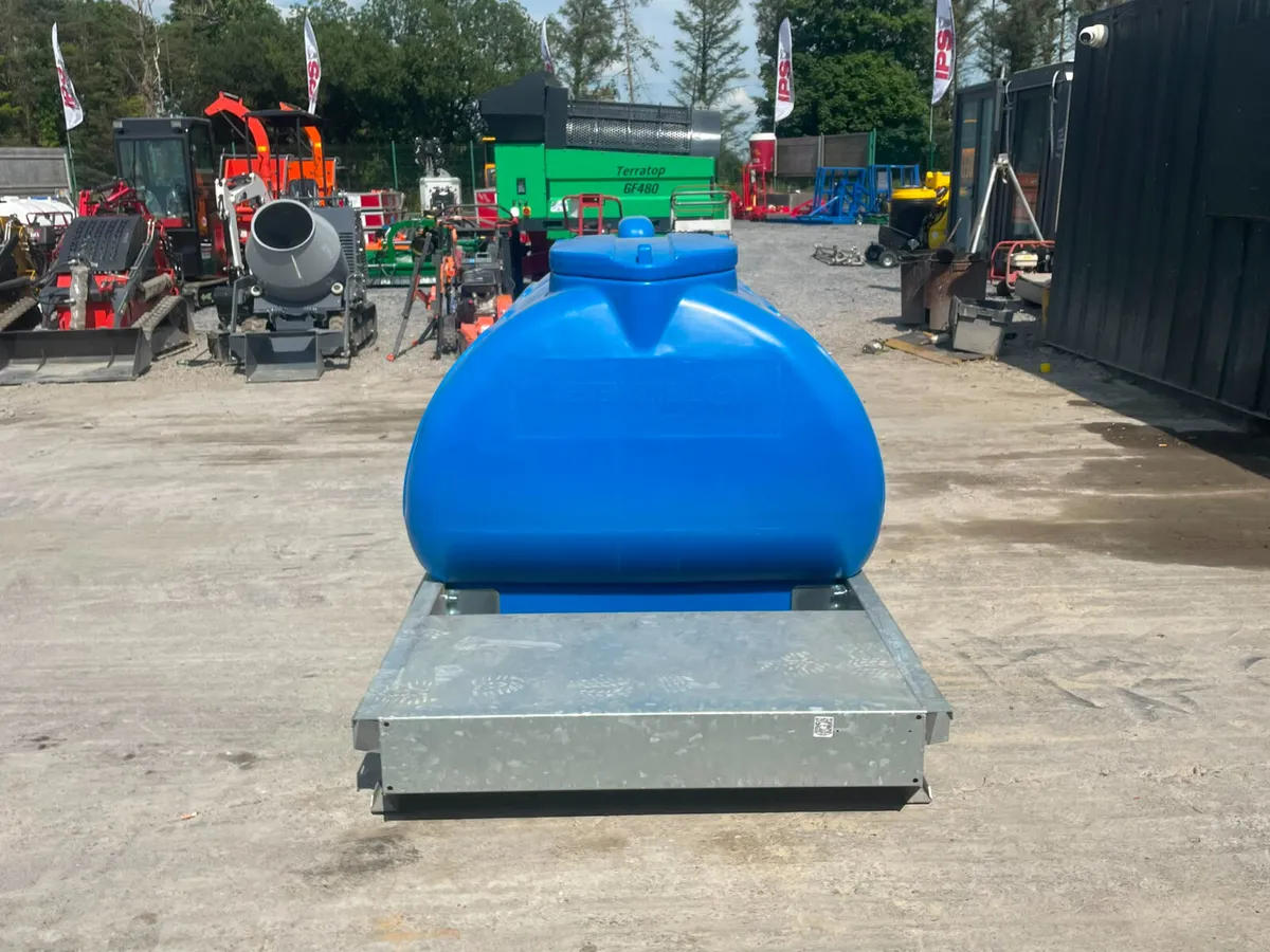 2000L Water Bowser on Skids - Image 4