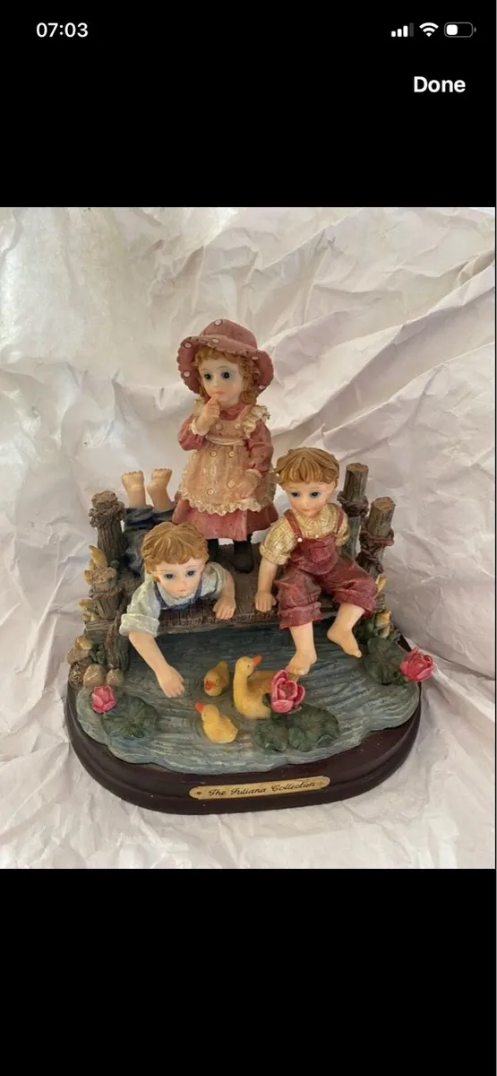 9 Figurines from The Leonardo and Juliana Coll - Image 1
