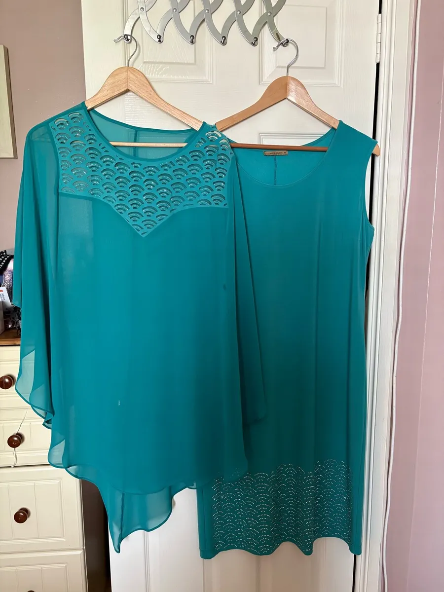 Ladies dress - Image 1