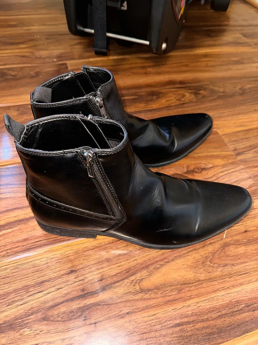 ASOS size 10 Men’s Boots - Image 1