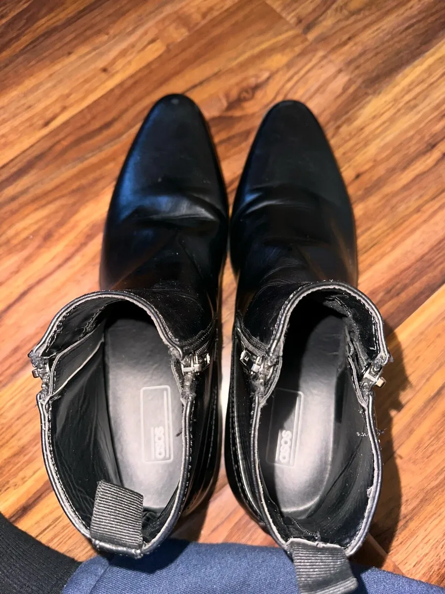 ASOS size 10 Men’s Boots - Image 2