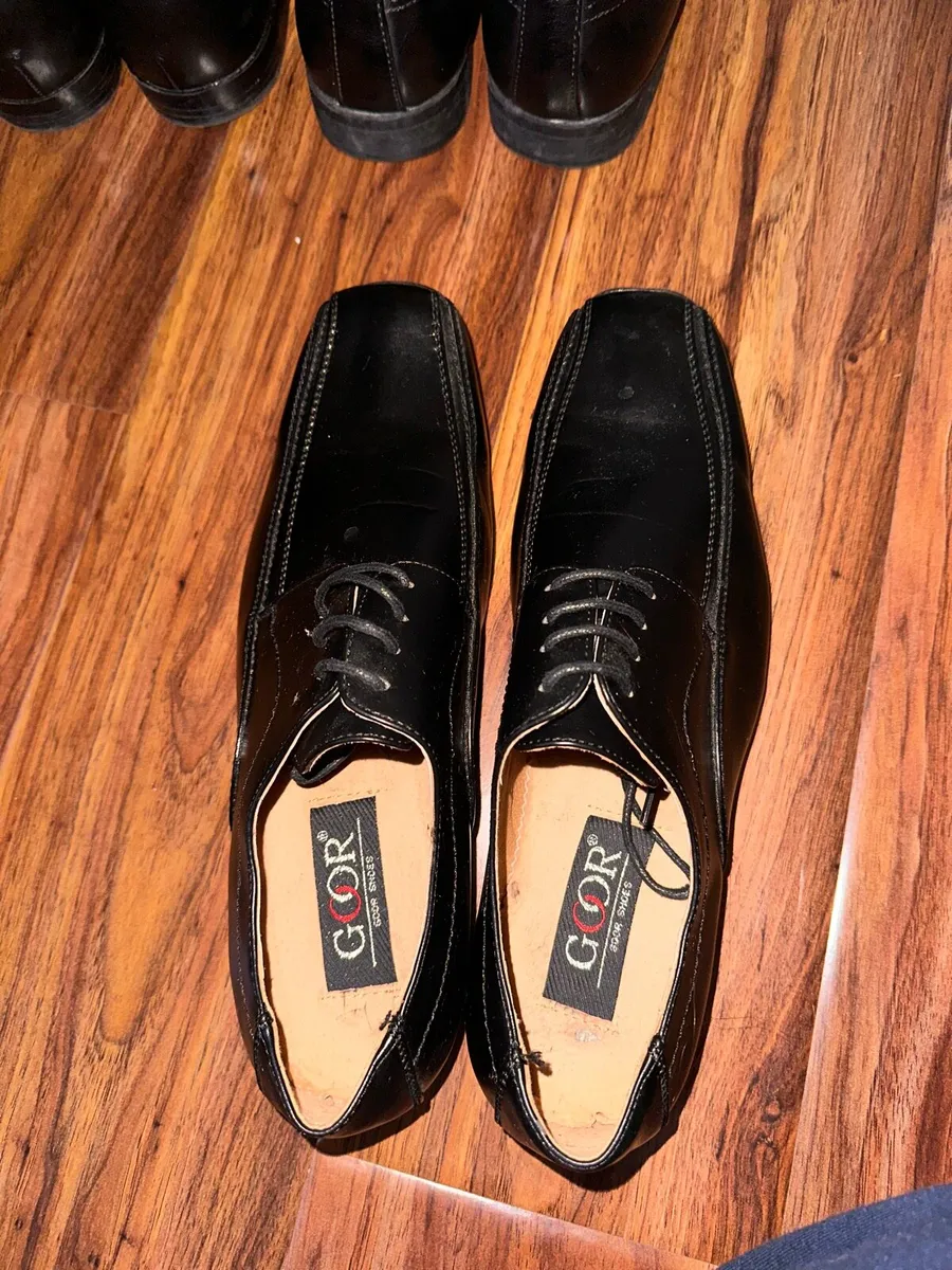 Size 10/ EU 44 Men’s Boots - Image 1