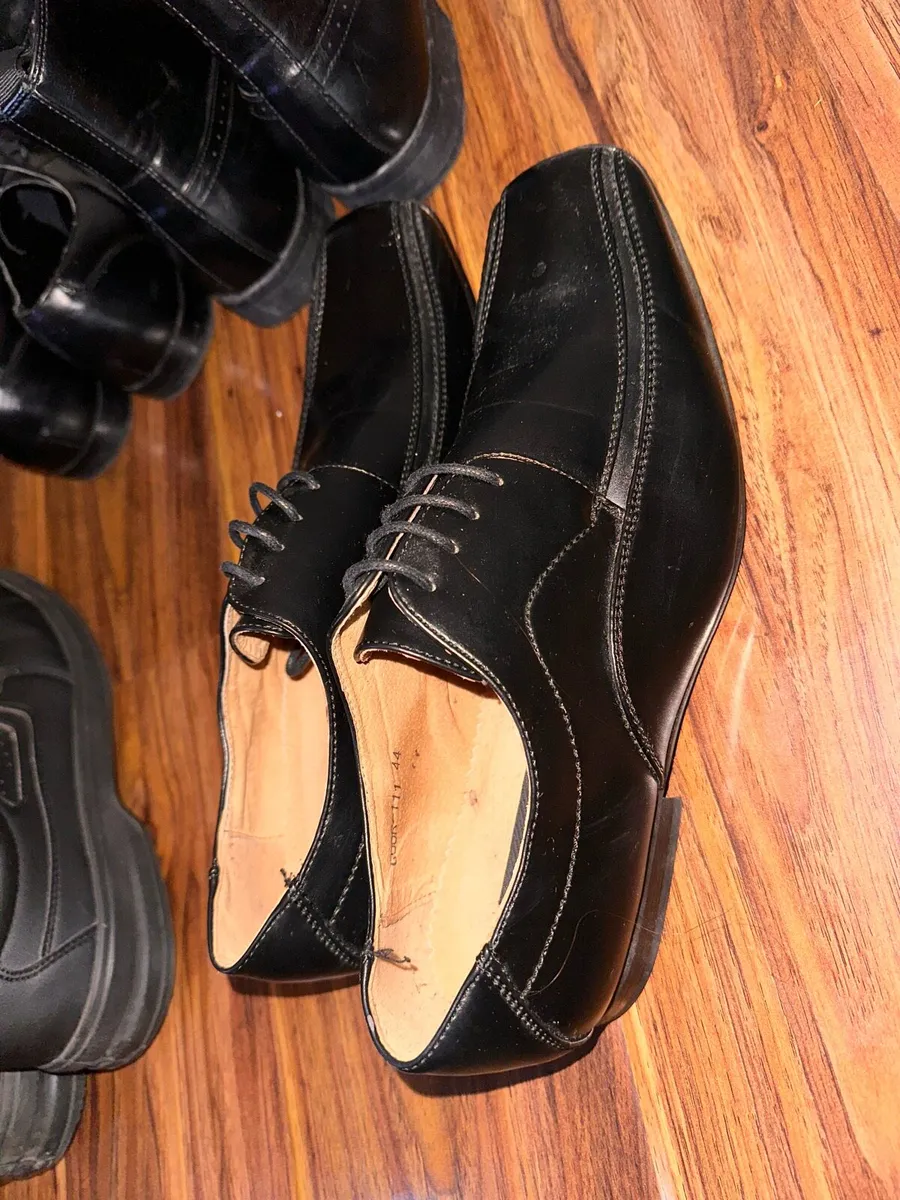 Size 10/ EU 44 Men’s Boots - Image 2