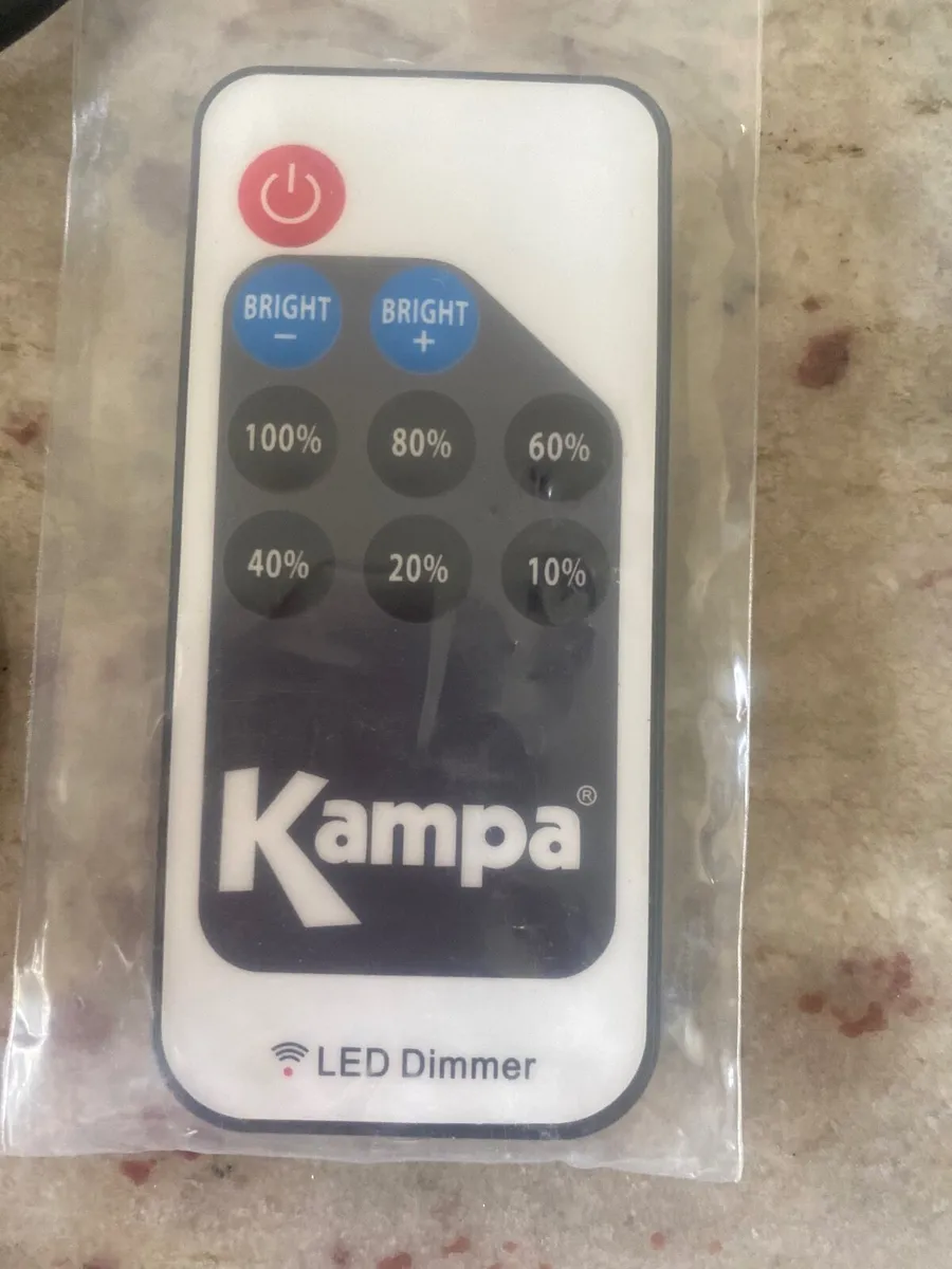 Kampa sabrelink led awning/tent light - Image 4