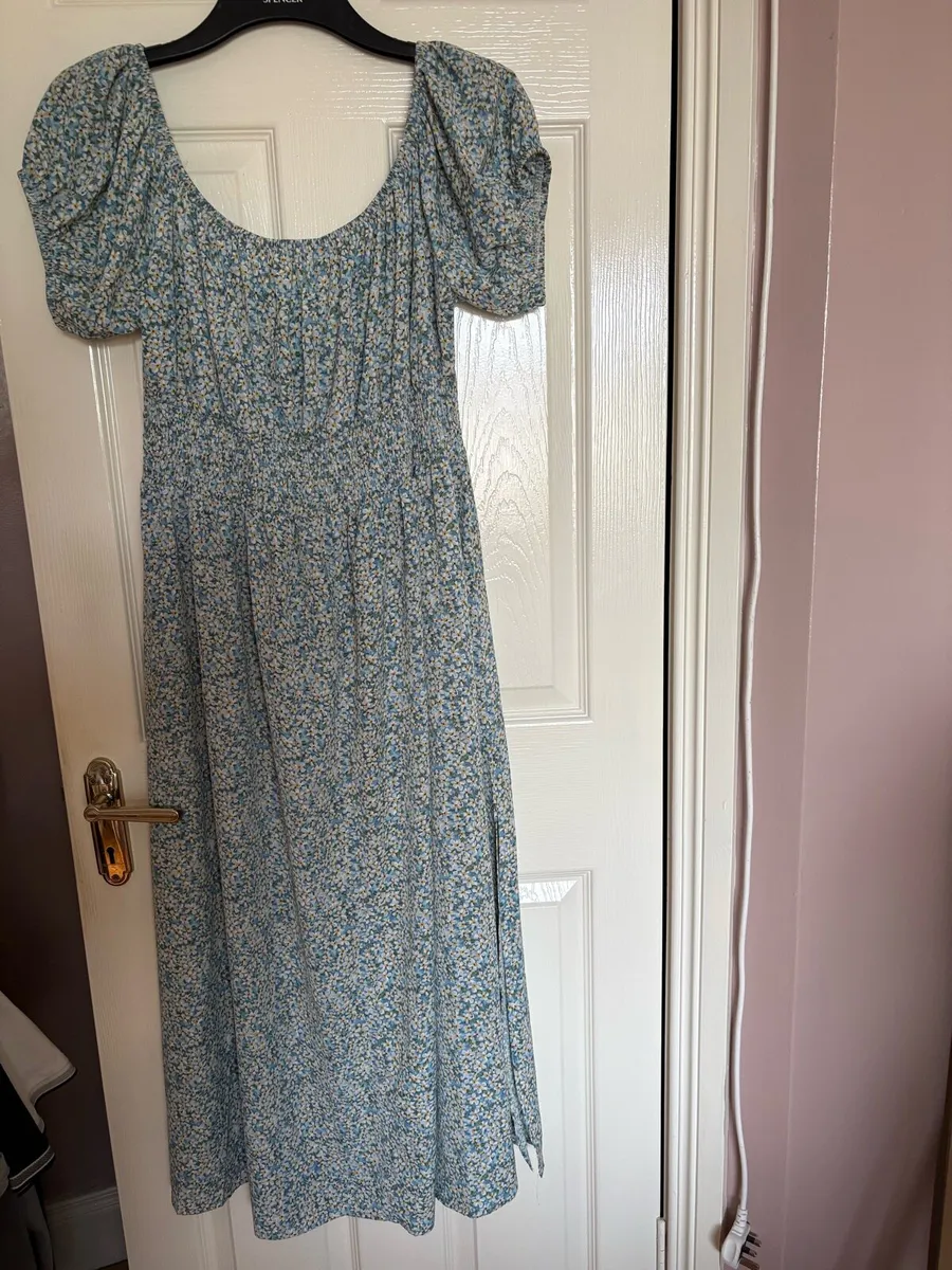 Ladies dress - Image 1