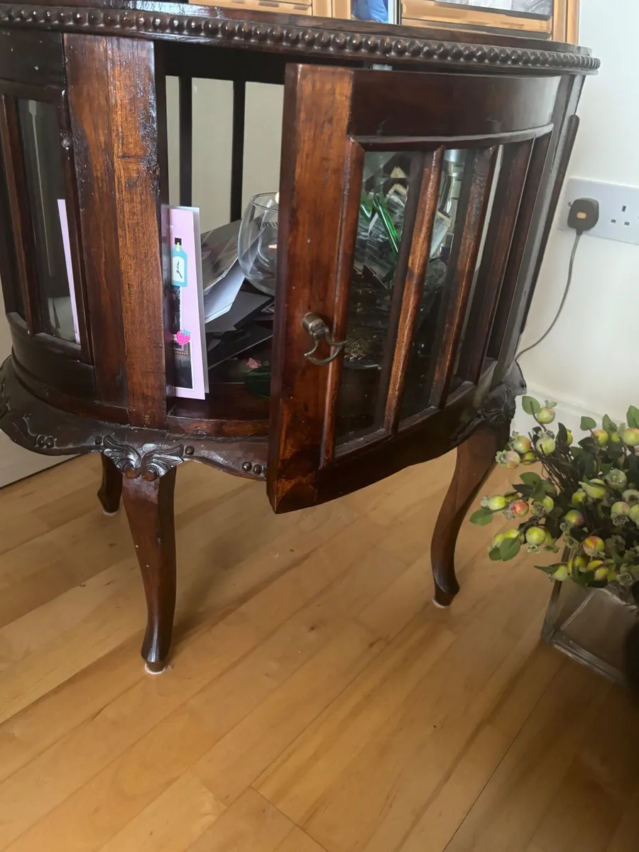 Drinks cabinet - Image 2