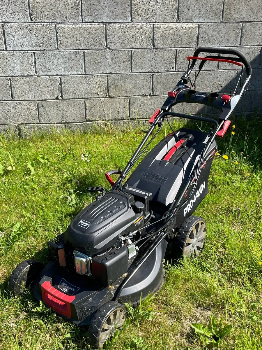 Hyundai pro lawn pus mower - Image 1