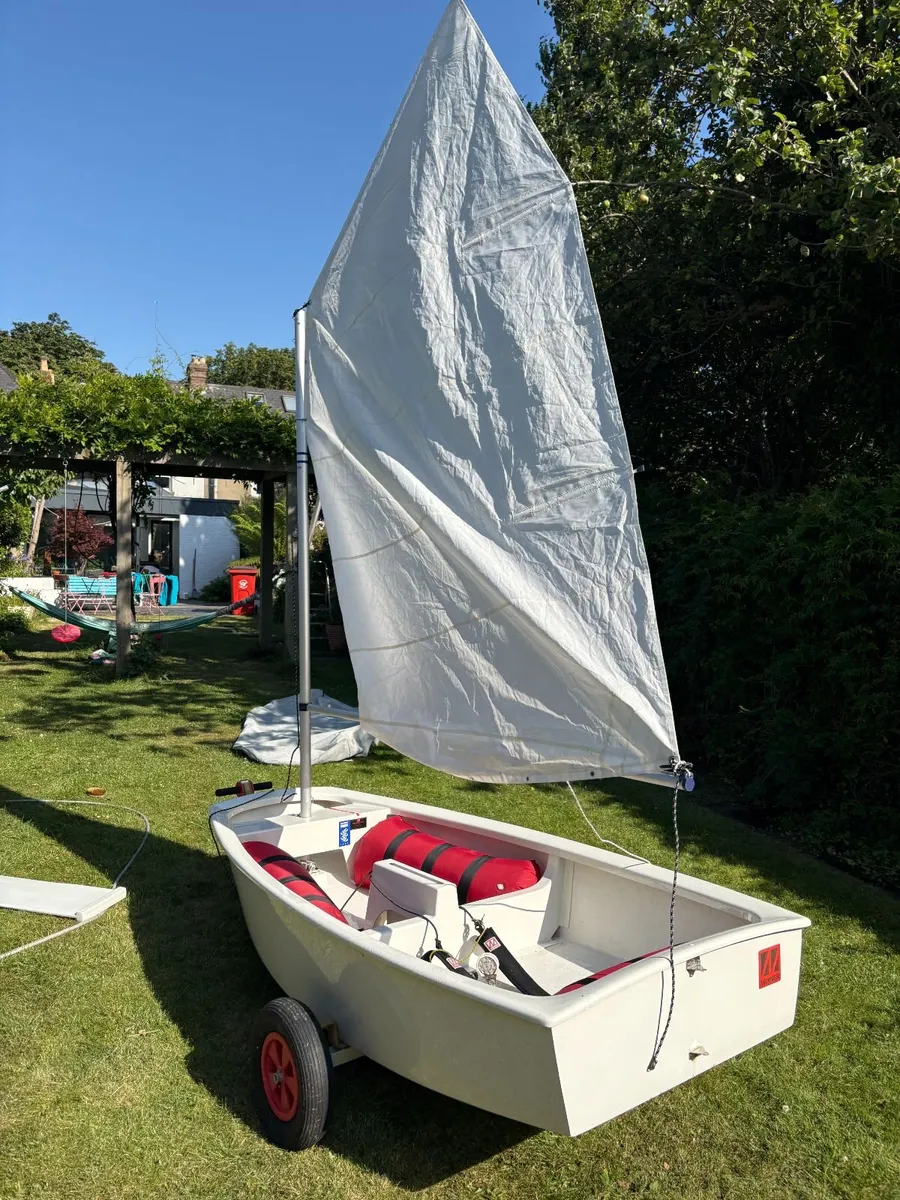 Optimist Winner Dinghy 2006 – ISAF Class, Trailer - Image 1