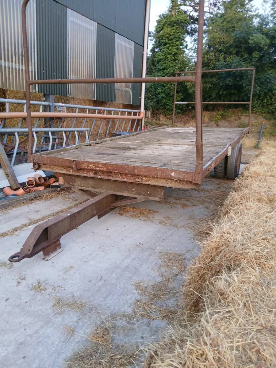 Bale trailer 18ft x 8ft - Image 1