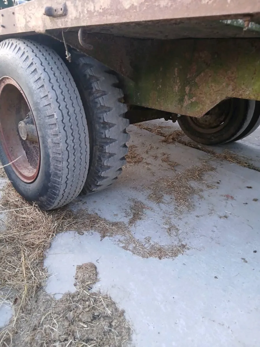 Bale trailer 18ft x 8ft - Image 3