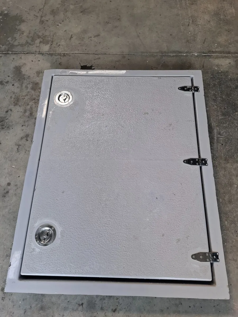 Deck Hatches - Image 1