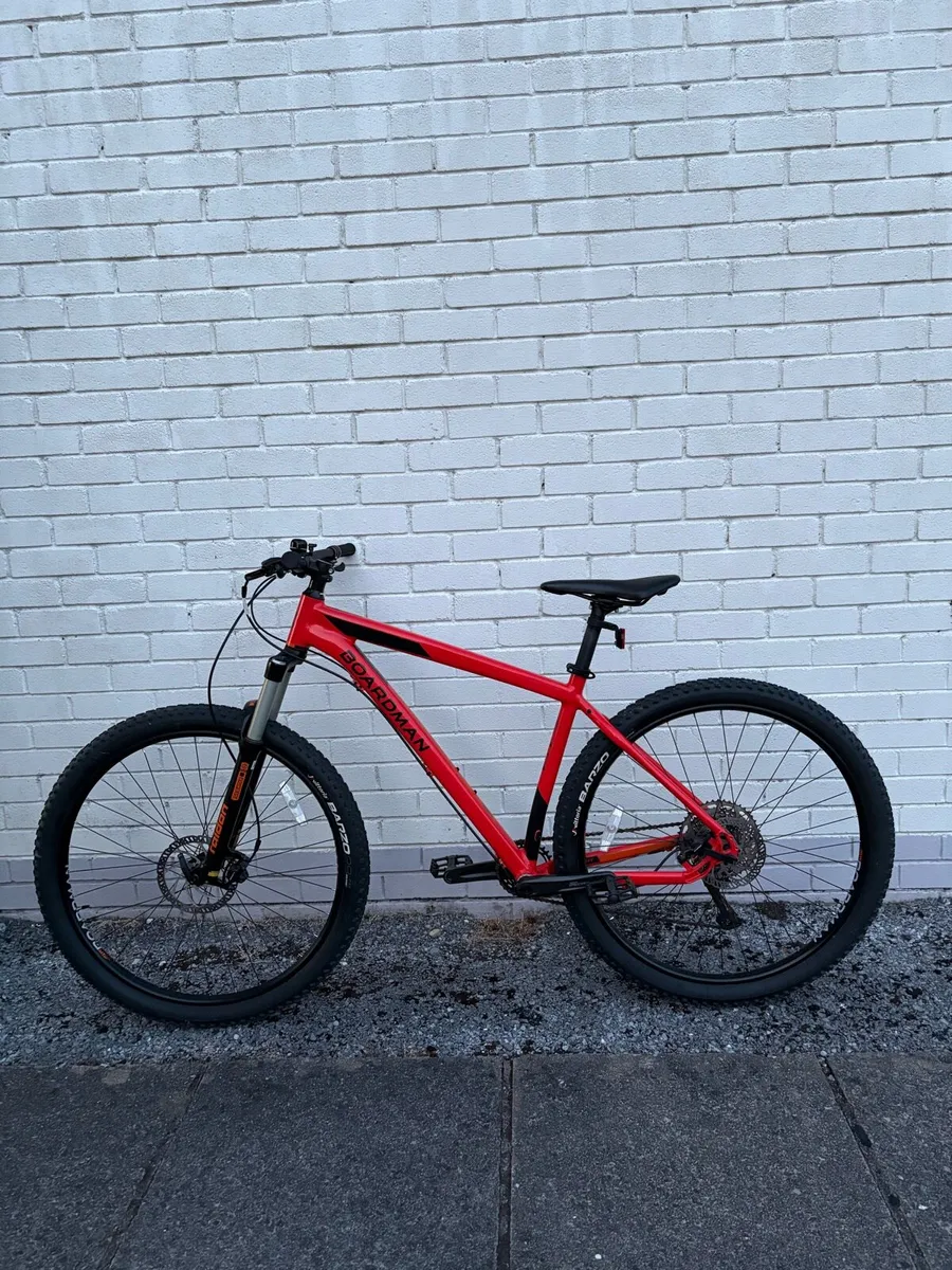 Boardman MHT 8.6 Mountain Bike - Image 1