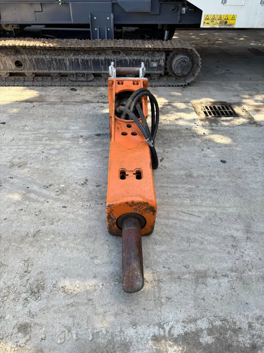 Omal 20T Rock Hammer - Image 2