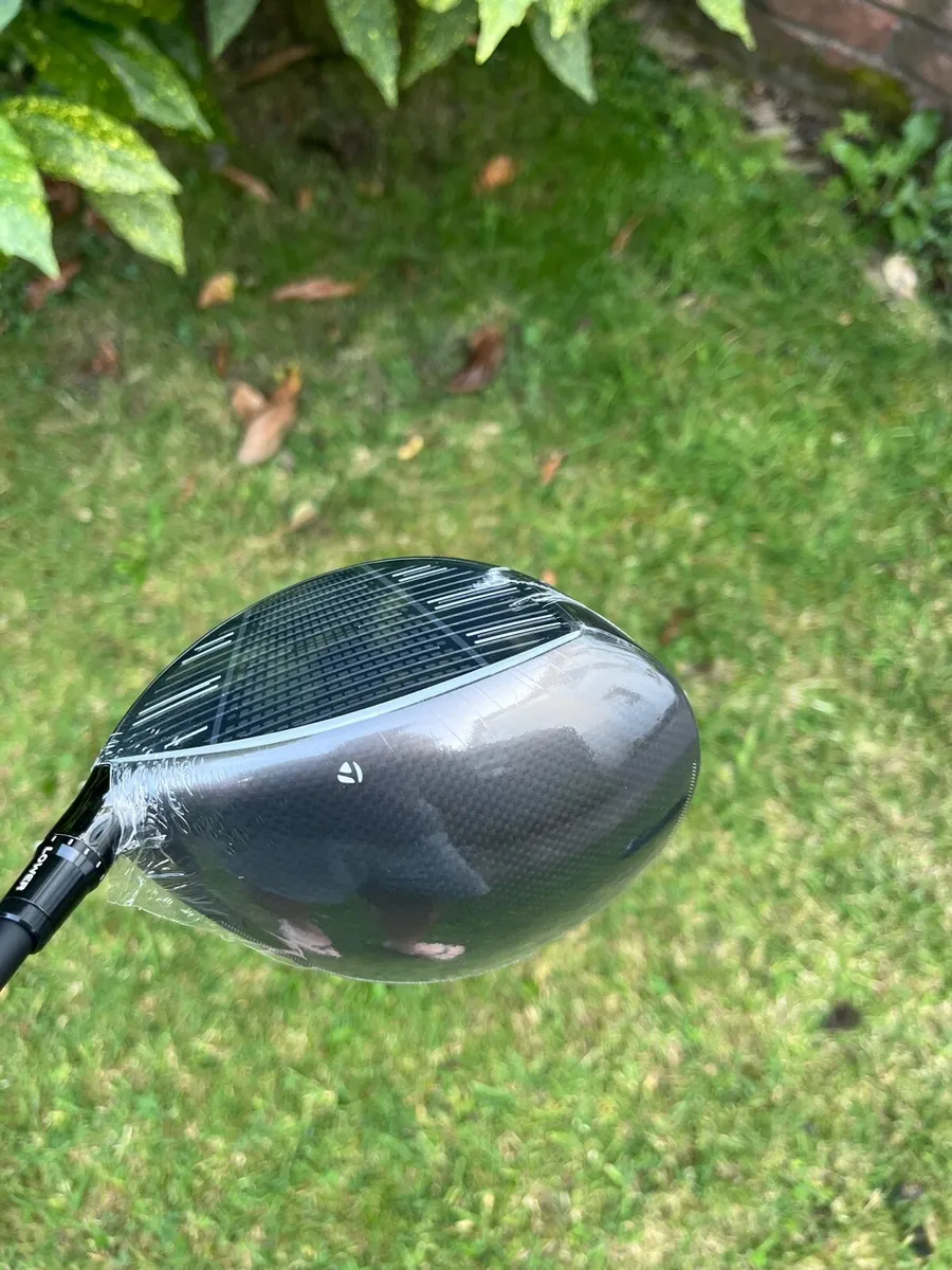Taylormade Qi4D Driver - Image 1