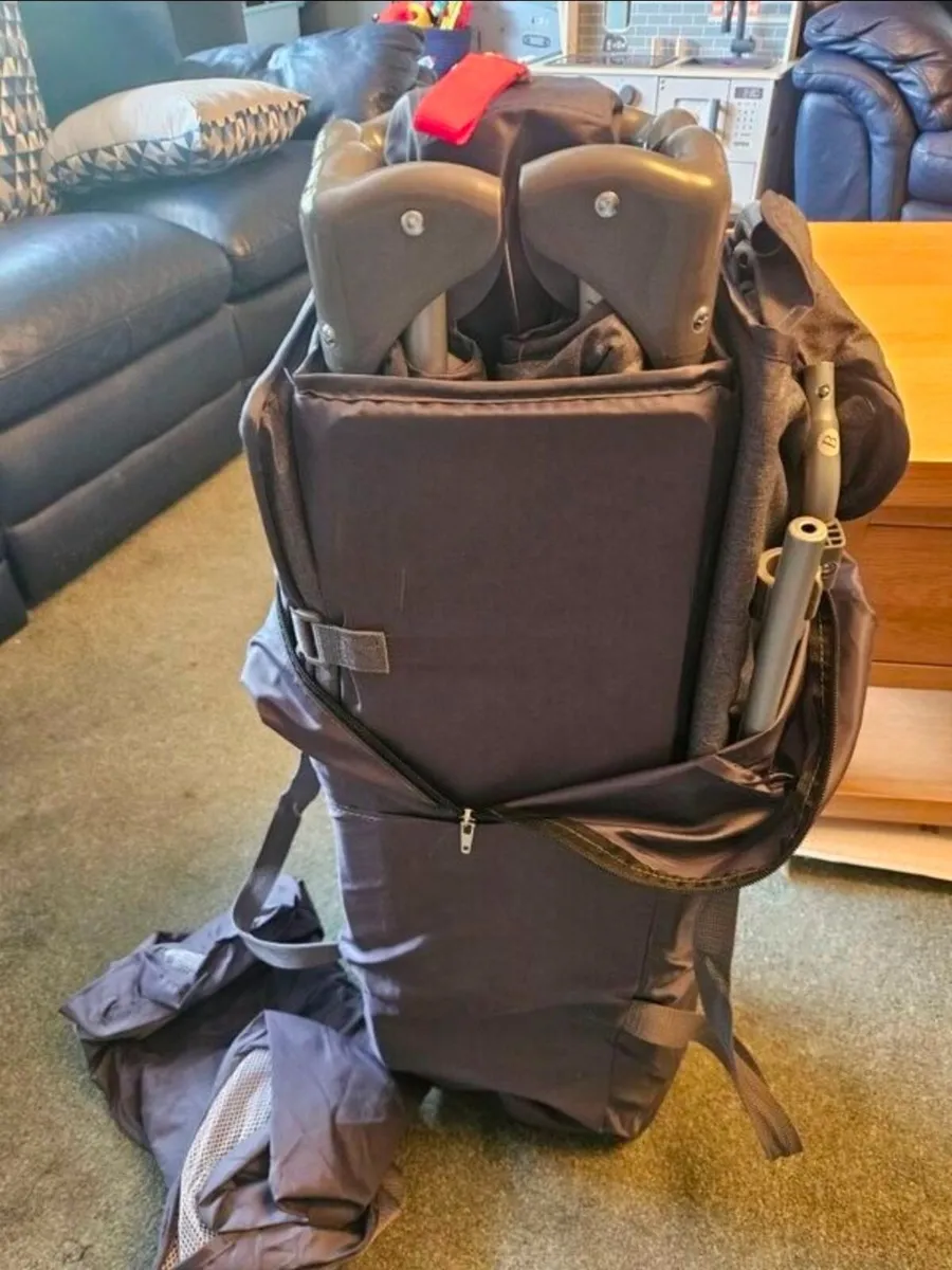 Travel Cot - Image 4