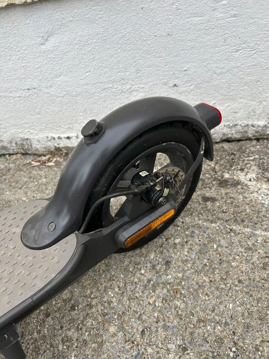 E scooters €400 for the 3 - Image 3