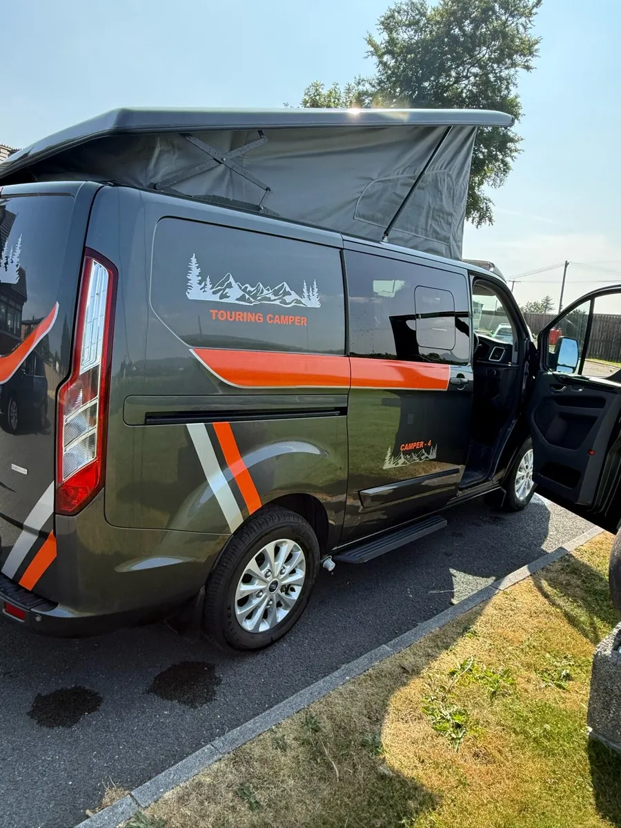 Ford motorhome - Image 1