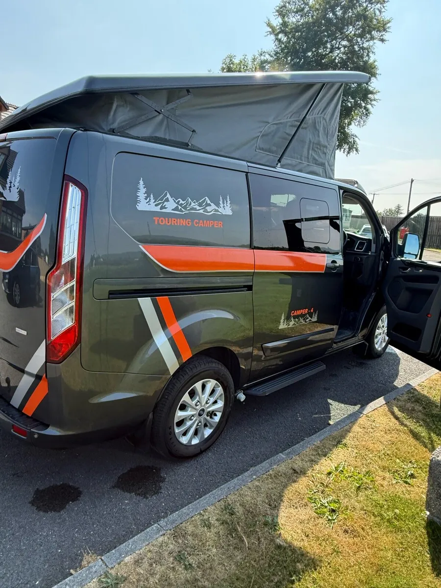 Ford motorhome - Image 4