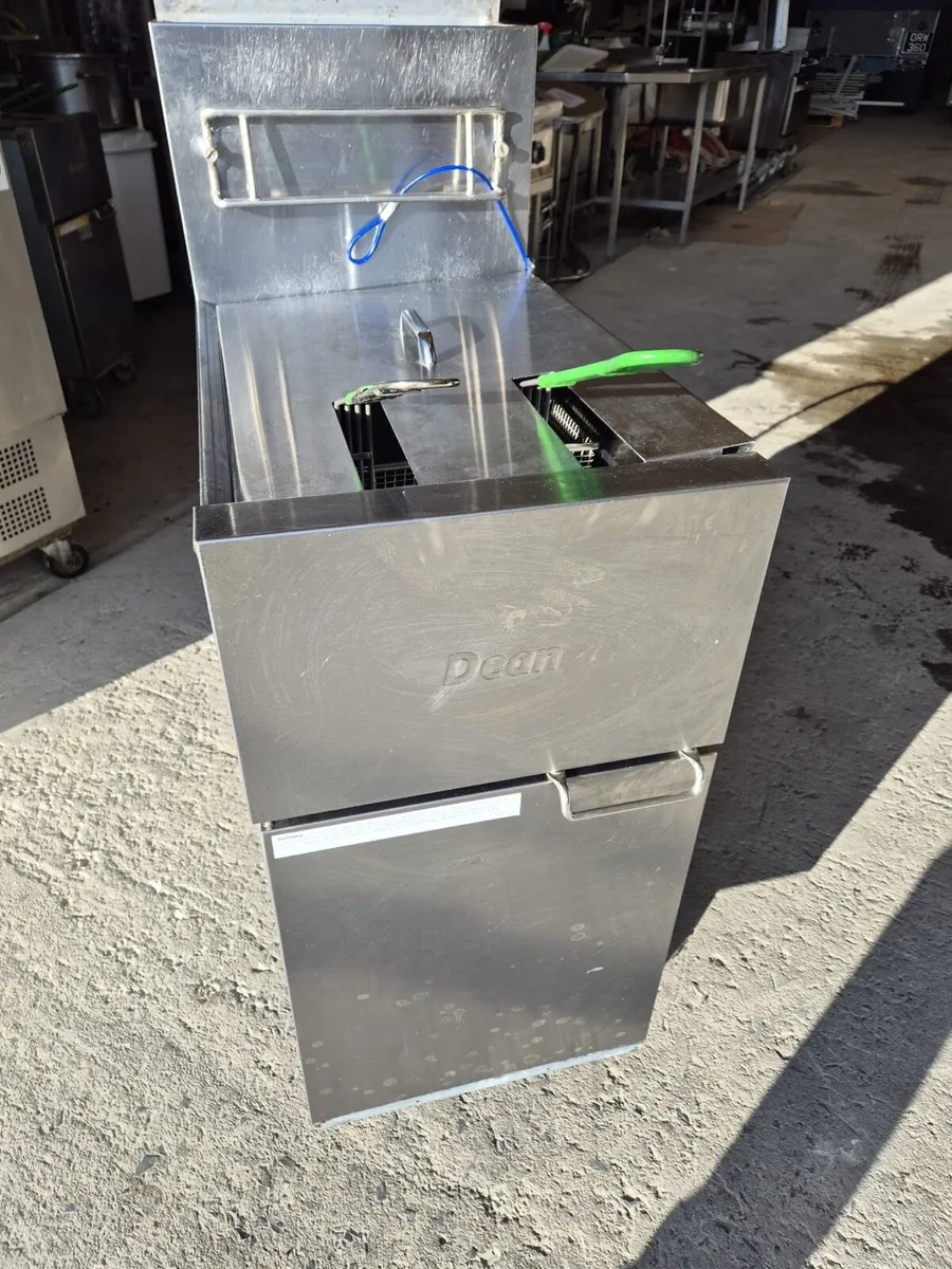Deep fat fryer - Image 1