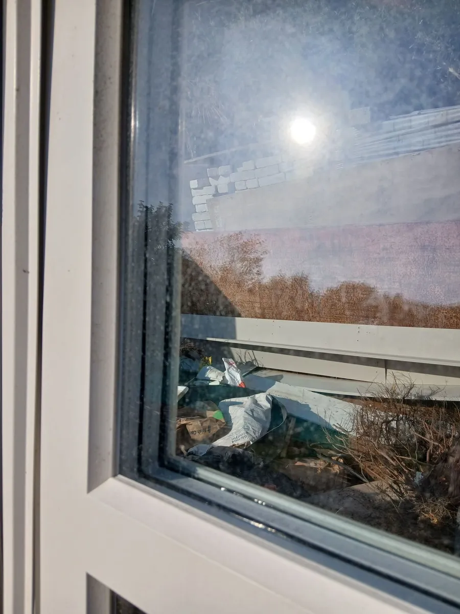 Three triple-glazed windows - Image 3