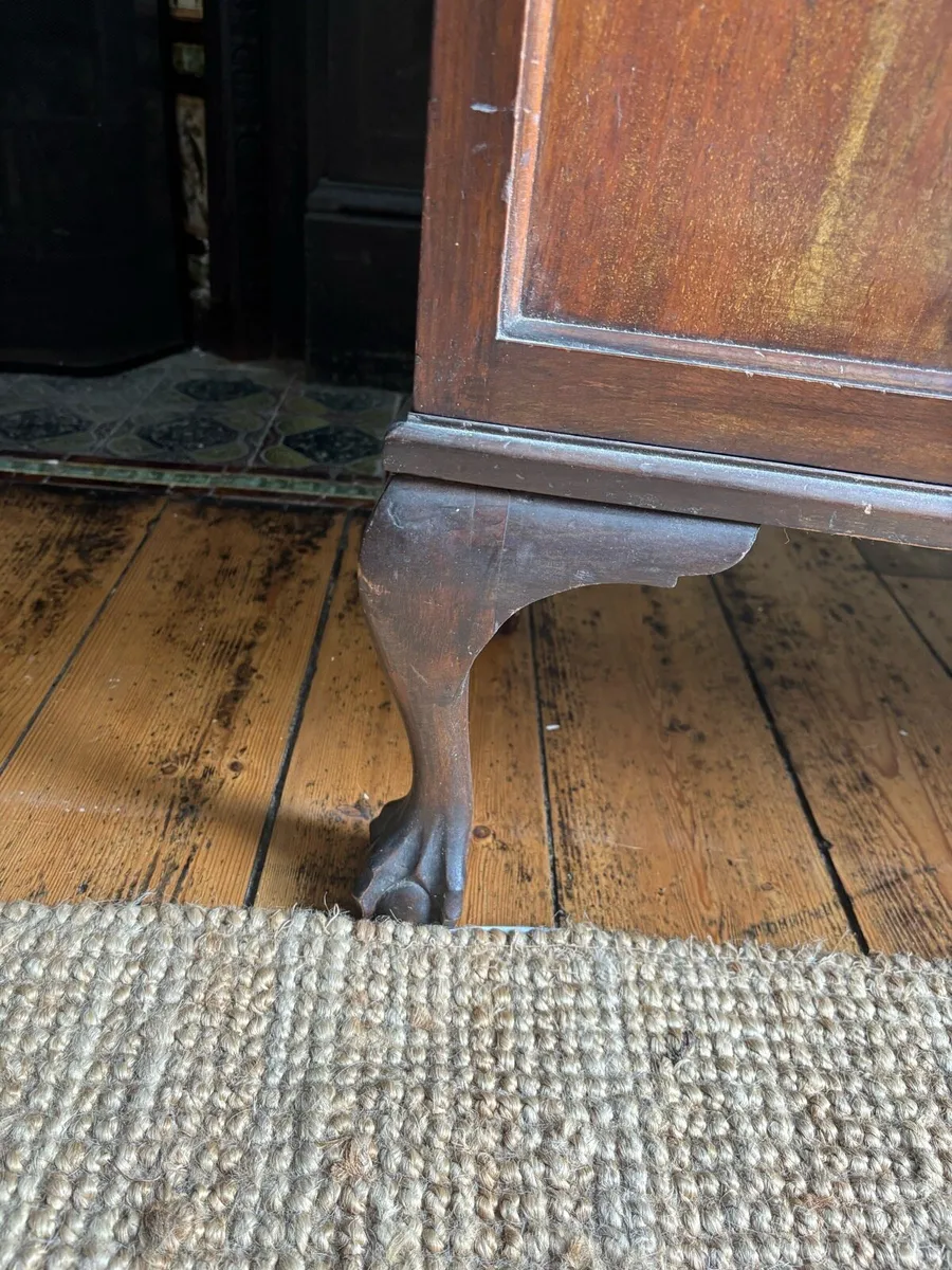 Antique drinks cabinet - Image 3