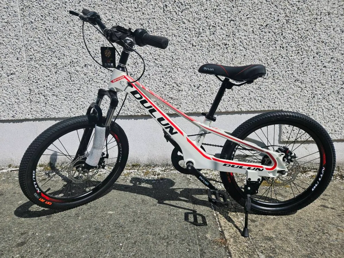 Kids bike - Image 1