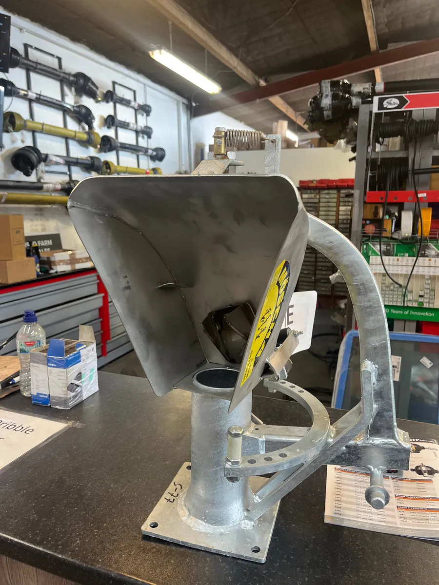 Möscha S-77  Swivel Distributor - Image 4
