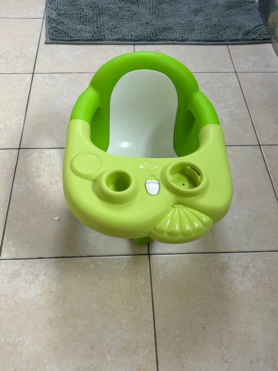 Baby Bath and Changing Set - Image 1