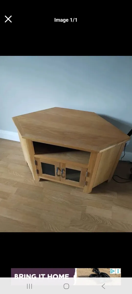 Tv corner unit