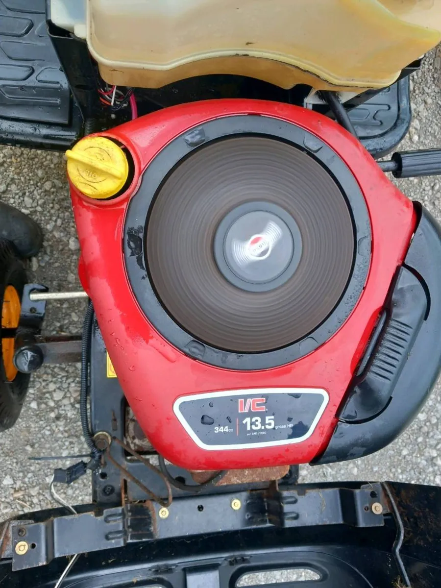 Ride on mower for sale - Image 4