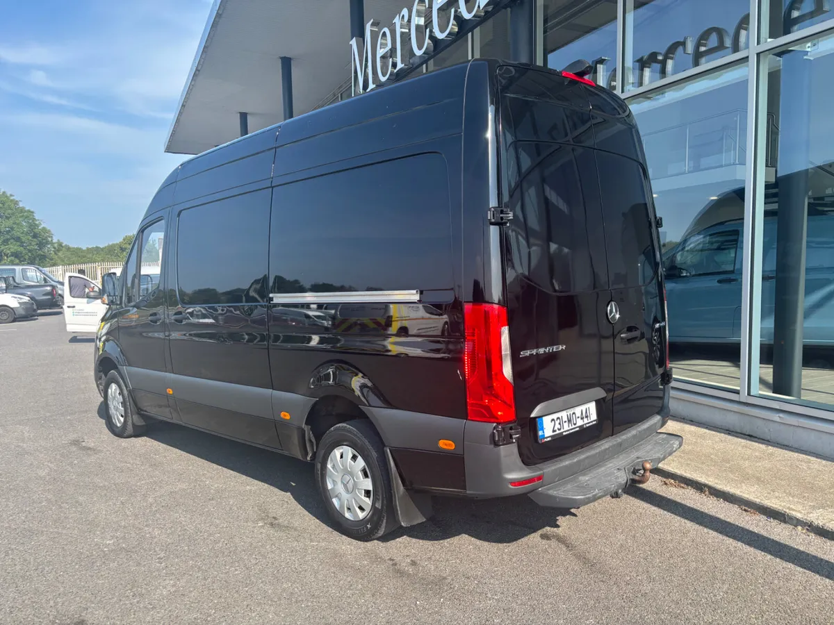 2023 Mercedes-Benz Sprinter 317/36 - Image 3