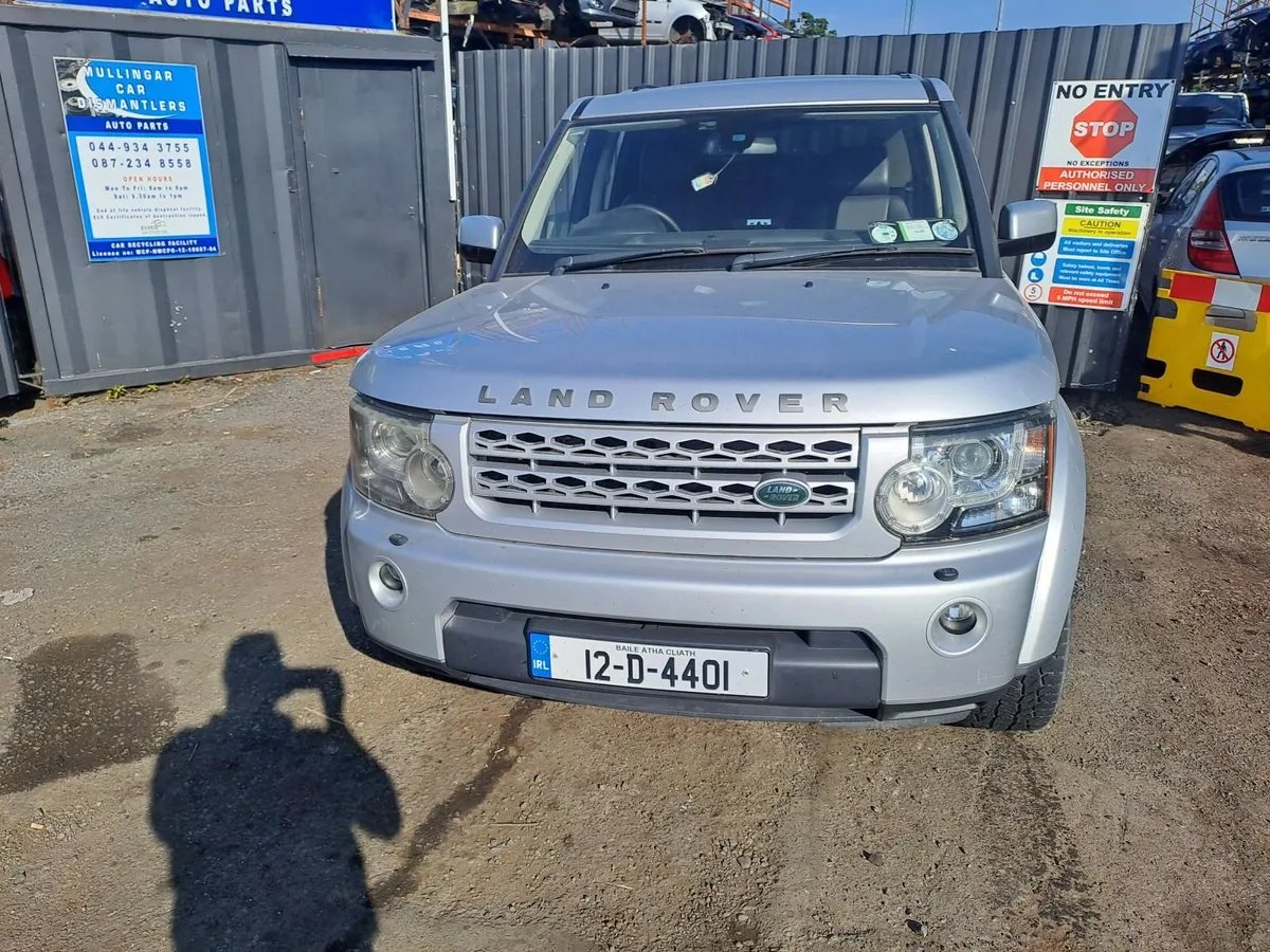 2012 Landrover discovery  breaking for parts - Image 4