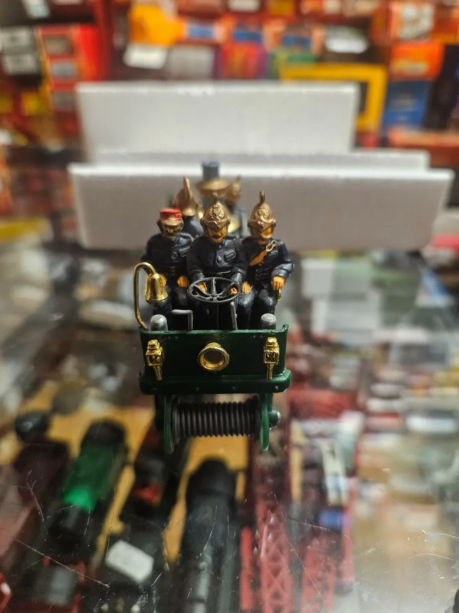 Matchbox Yesteryear Steam Fire Engine - Image 1