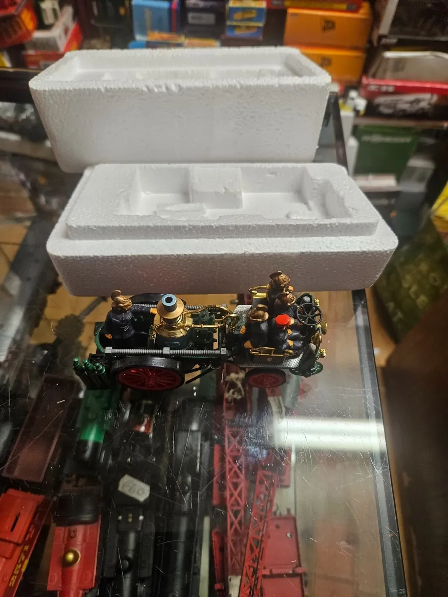 Matchbox Yesteryear Steam Fire Engine - Image 2