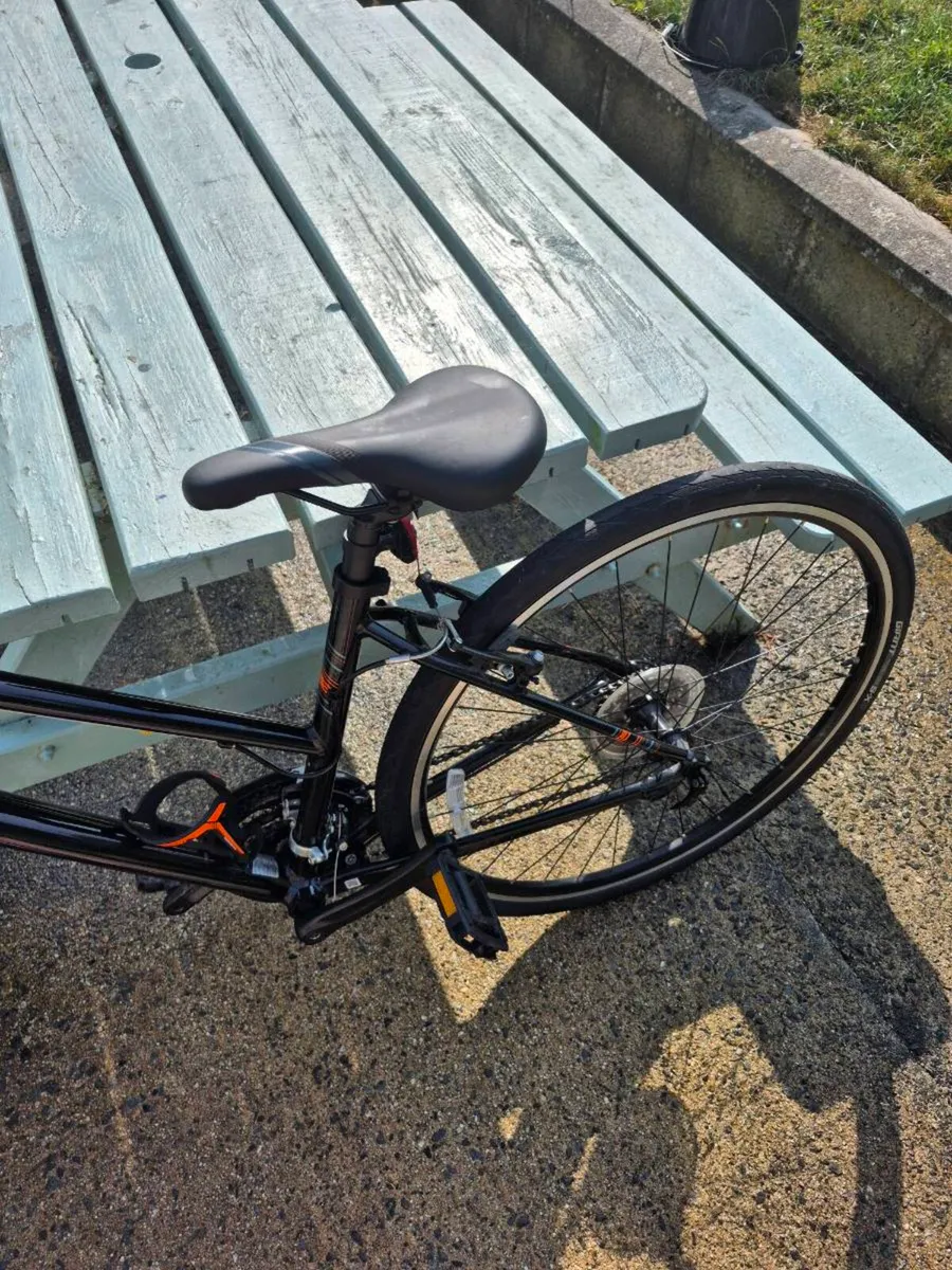 Mens and ladies bikes - Image 2