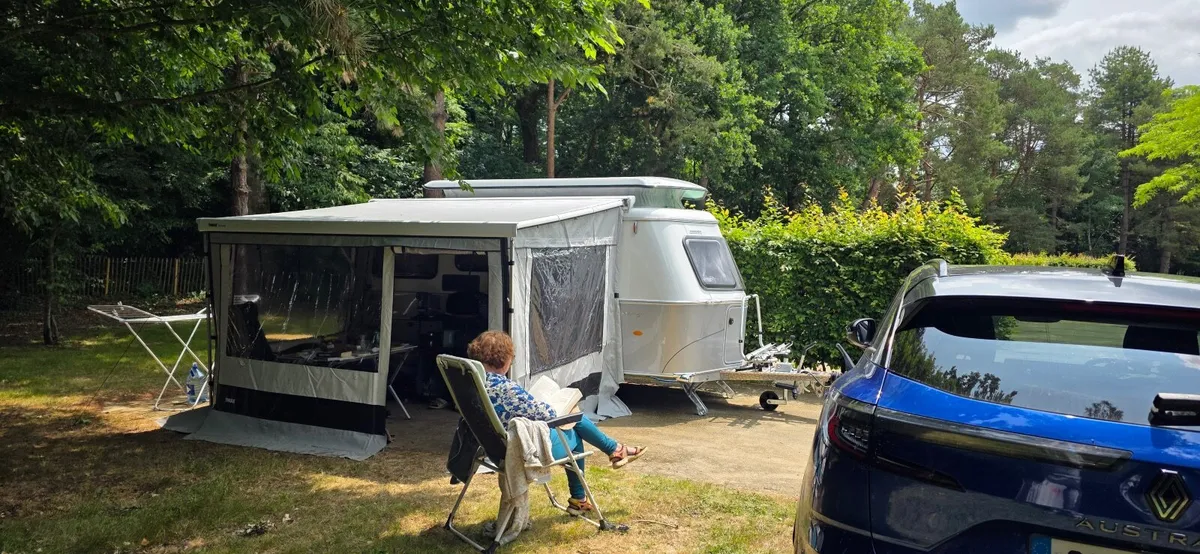 2025 Hymer Eriba 530 Legend - Image 2