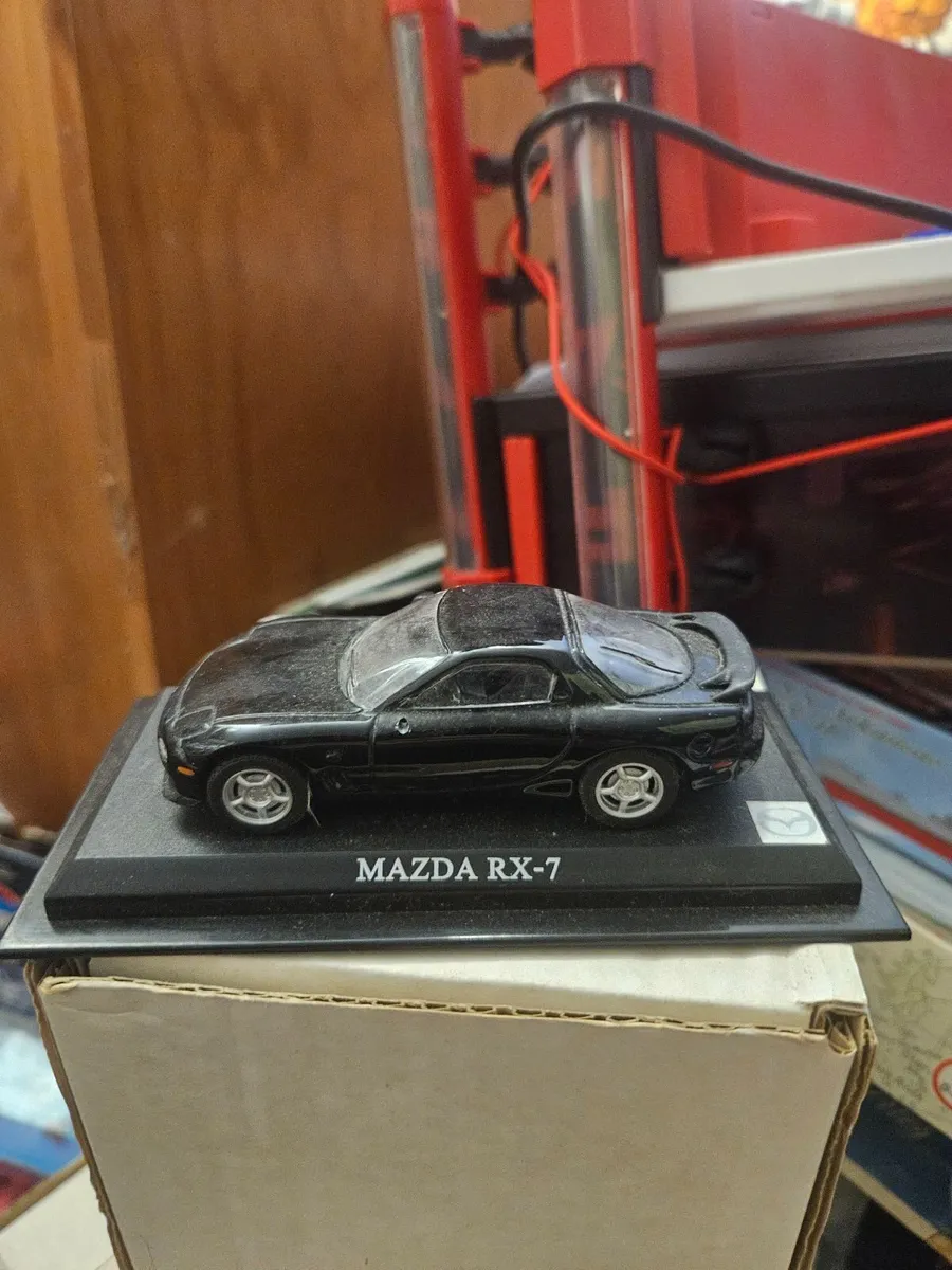 Corgi Atlas Mazda RX7 - Image 3